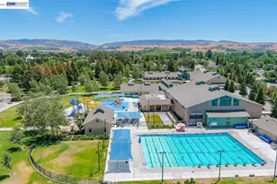308 Mulqueeney St, Livermore, CA 94550 - Photo 46