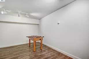 1163 Cherryview Ln, San Jose, CA 95118 - Photo 38