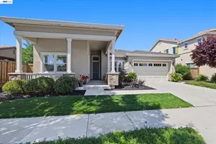 101 Gridley Ct, Brentwood, CA 94513 - Photo 2