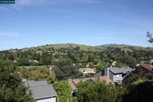 1825 St Andrews Dr, Moraga, CA 94556 - Photo 50