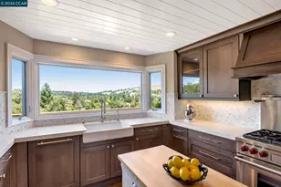 1825 St Andrews Dr, Moraga, CA 94556 - Photo 16