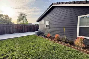701 Del Mar Dr, Hollister, CA 95023 - Photo 34