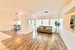 701 Del Mar Dr, Hollister, CA 95023 - Photo 6