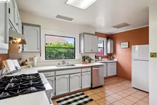 892 Laurel St, Alameda, CA 94501 - Photo 16