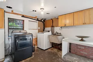892 Laurel St, Alameda, CA 94501 - Photo 38