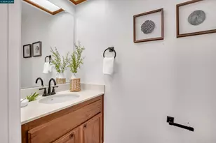 955 Woodsong Ln, Brentwood, CA 94513 - Photo 24