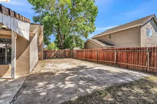 1258 Lloyd Thayer Cir, Stockton, CA 95206 - Photo 36