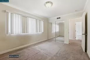 8910 Burr St, Oakland, CA 94605 - Photo 46