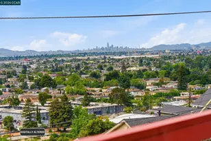 8910 Burr St, Oakland, CA 94605 - Photo 62