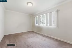 8910 Burr St, Oakland, CA 94605 - Photo 48