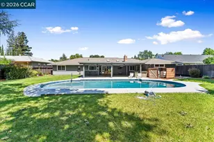 8920 Barrhill Way, Fair Oaks, CA 95628 - Photo 52