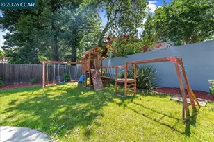 8920 Barrhill Way, Fair Oaks, CA 95628 - Photo 50