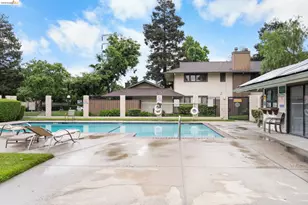 2400 Shadow Ln, Antioch, CA 94509 - Photo 6