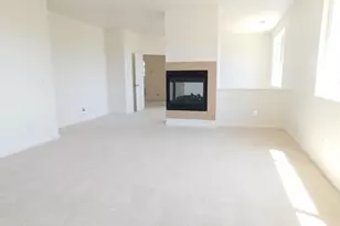 3915 Hummingbird Dr, Antioch, CA 94509 - Photo 14