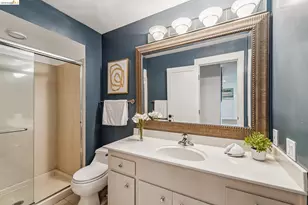 811 York St, Oakland, CA 94610 - Photo 14