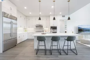 2348 Kinetic Cmn, Fremont, CA 94539 - Photo 18