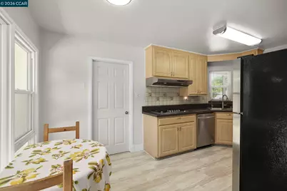 4050 Sacramento St, Concord, CA 94521 - Photo 14