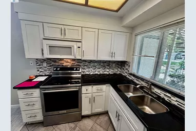 2934 Flint St, Union City, CA 94587 - Photo 20