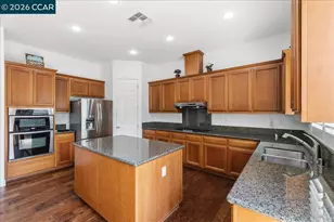 5204 Skyler Ct, Concord, CA 94521 - Photo 8