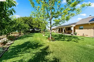 2445 Taylor Ln, Byron, CA 94514 - Photo 34