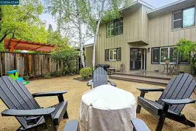 327 Sycamore Hill Ct, Danville, CA 94526 - Photo 8