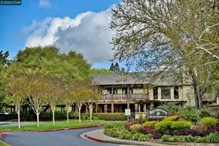 327 Sycamore Hill Ct, Danville, CA 94526 - Photo 38