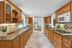 1989 Meadow Rd, Walnut Creek, CA 94595 - Photo 8