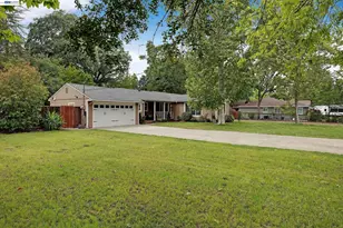 1989 Meadow Rd, Walnut Creek, CA 94595 - Photo 2