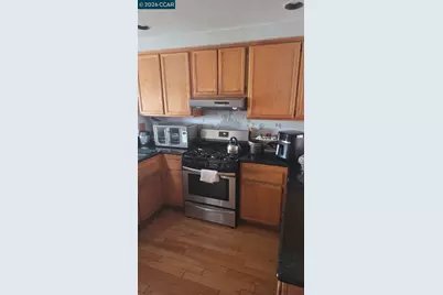 905 Anderson, Suisun City, CA 94585 - Photo 6