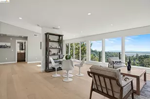7825 Skyline Blvd, Oakland, CA 94611 - Photo 10