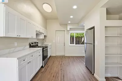 1714 Chestnut Street, Oakland, CA 94607 - Photo 14