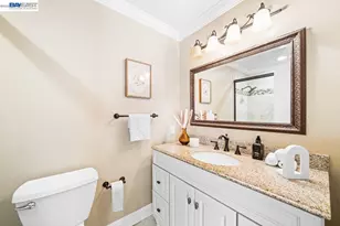 2375 Goldcrest Cir, Pleasanton, CA 94566 - Photo 24