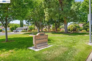 2375 Goldcrest Cir, Pleasanton, CA 94566 - Photo 34
