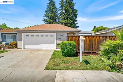 2375 Goldcrest Circle, Pleasanton, CA 94566 - Photo 1