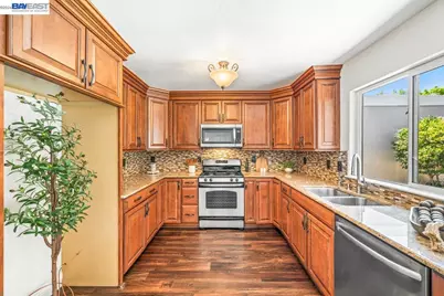 2375 Goldcrest Circle, Pleasanton, CA 94566 - Photo 12