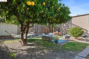 2707 Logan St, Oakland, CA 94601 - Photo 22