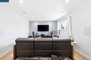 1079 Ginger Ln, San Jose, CA 95128 - Photo 24