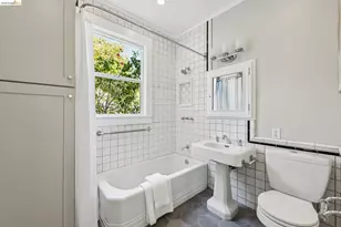 1233 Carleton St, Berkeley, CA 94702 - Photo 22