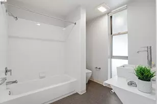 1253 Pine St, Oakland, CA 94607 - Photo 22