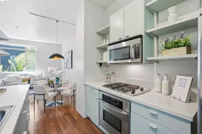 1253 Pine St, Oakland, CA 94607 - Photo 14