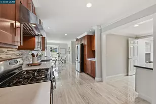 916 Bataan Ave, Berkeley, CA 94710 - Photo 14