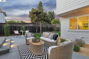 3029 Wheeler St, Berkeley, CA 94705 - Photo 26