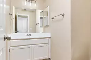 8400 Newby Way, Elk Grove, CA 95624 - Photo 12