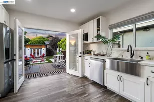1539 Blake St, Berkeley, CA 94703 - Photo 6