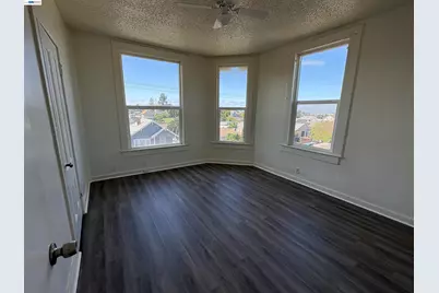542 Grant St, Vallejo, CA 94590 - Photo 24