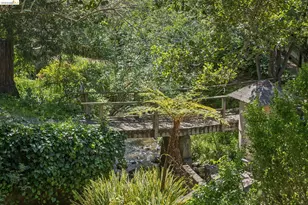 5739 Presley Way, Oakland, CA 94618 - Photo 48