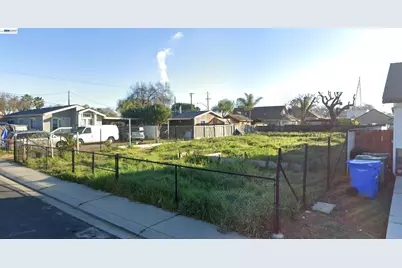 410 Montague Ct, Modesto, CA 95351 - Photo 8