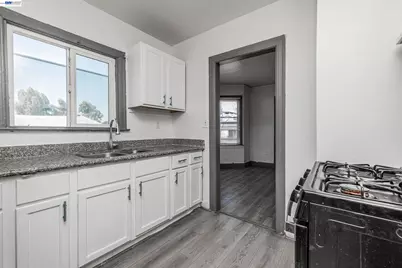 2508 79th Ave, Oakland, CA 94605 - Photo 8
