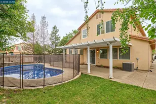 1010 Malton Way, Galt, CA 95632 - Photo 30
