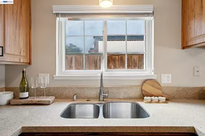 328 Sand Beach Rd, Alameda, CA 94501 - Photo 22